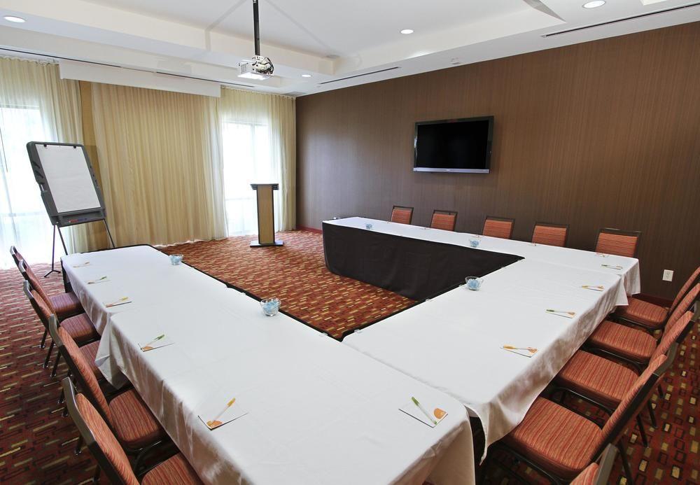 Hotel Courtyard By Marriott Raleigh North/Triangle Town Center Esterno foto