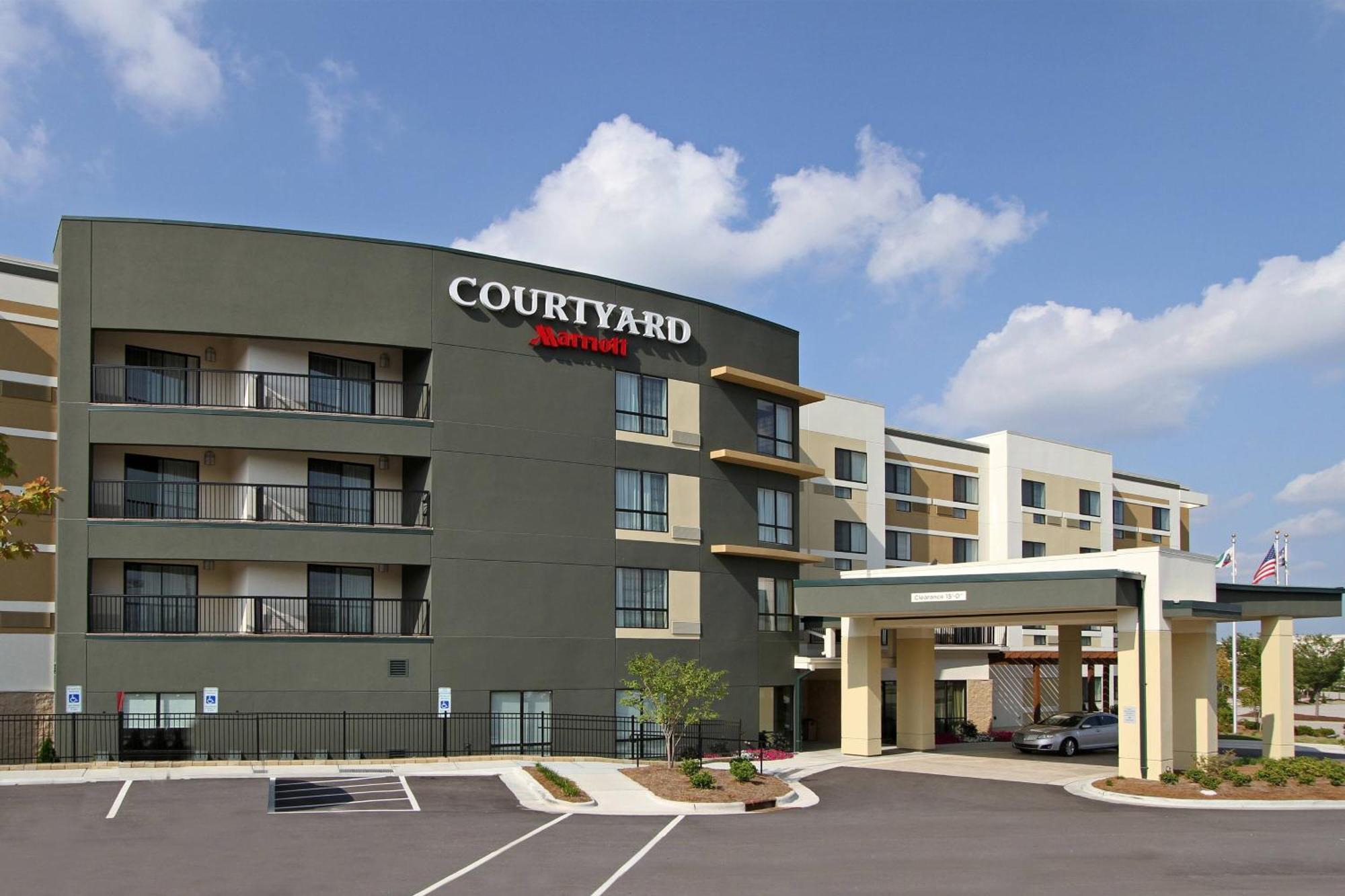 Hotel Courtyard By Marriott Raleigh North/Triangle Town Center Esterno foto