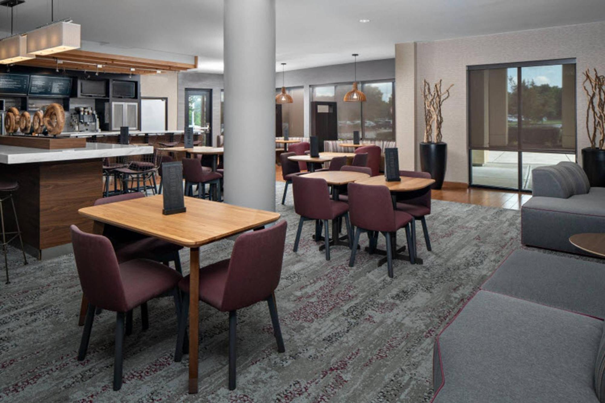 Hotel Courtyard By Marriott Raleigh North/Triangle Town Center Esterno foto