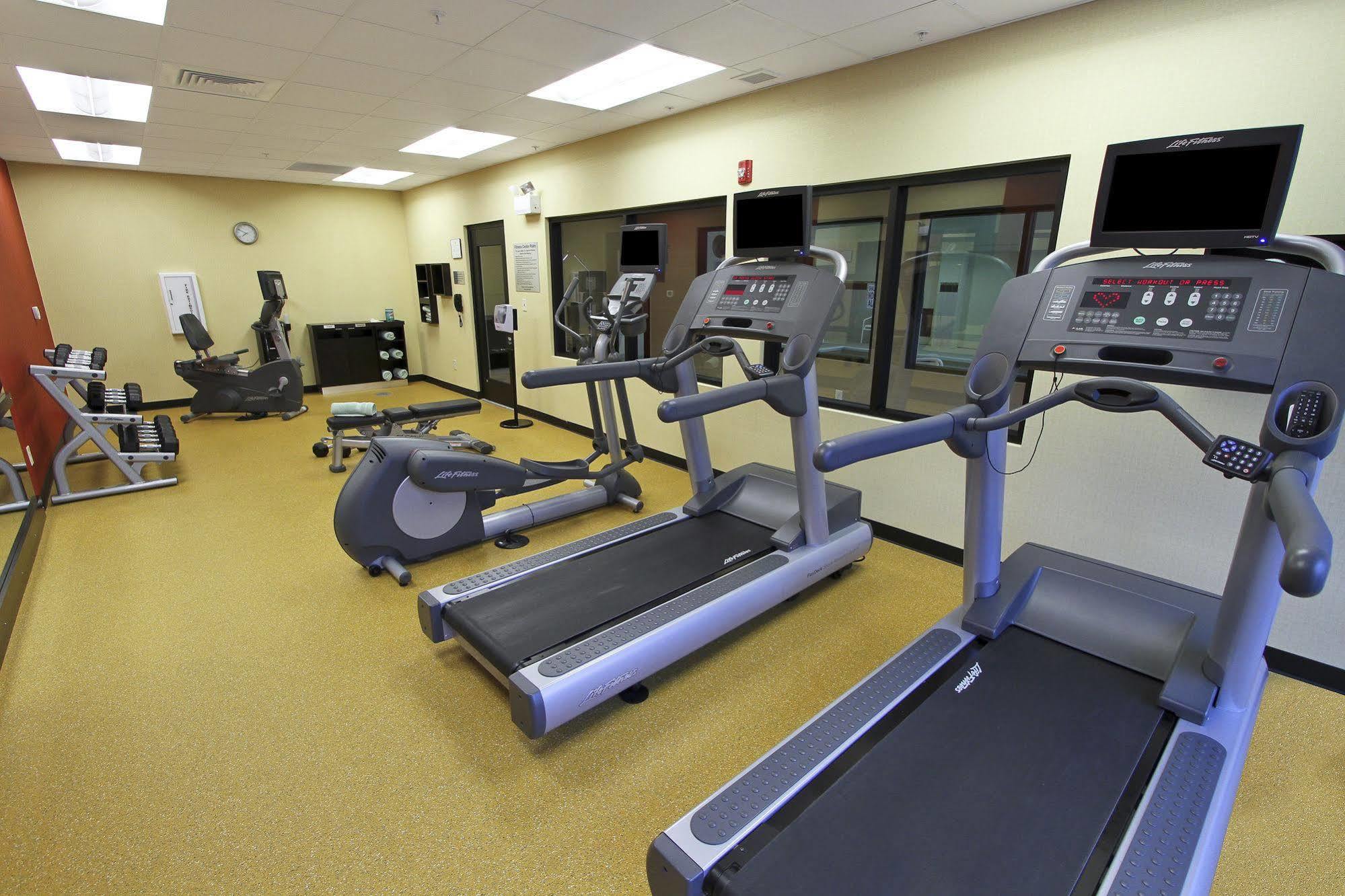 Hotel Courtyard By Marriott Raleigh North/Triangle Town Center Esterno foto
